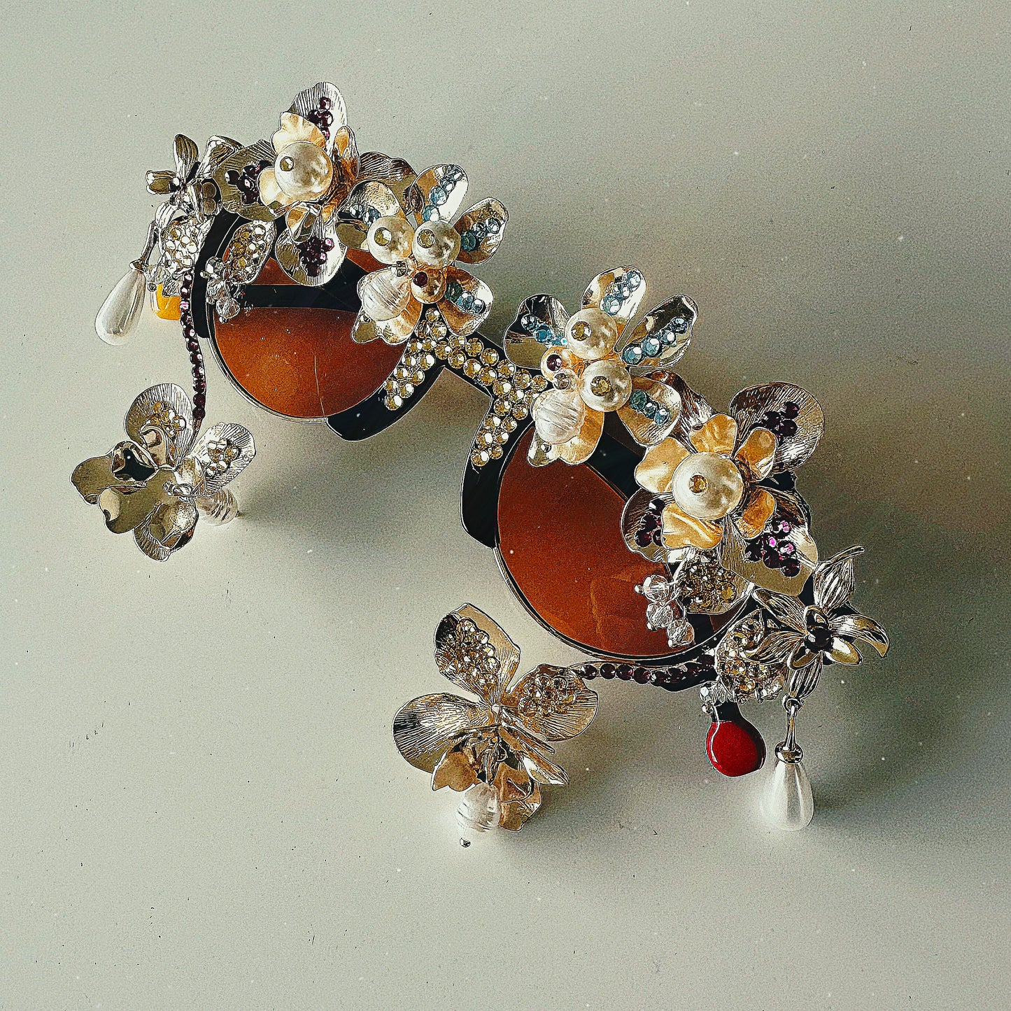 The SIRCUS Embellished Sunglasses